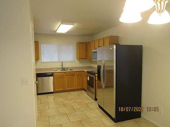 4th image of 2311 E Hazeltine Way