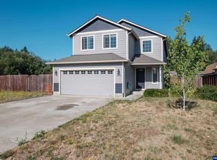 1252 Ct Linden 1243 40th Ave, Sweet Home, OR 97386