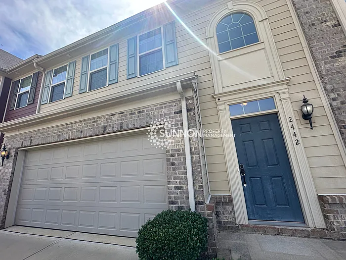 2442 Alyssa Ln — Photo 1