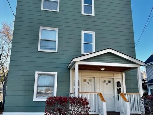 27 Summit St #5, South Portland, ME 04106