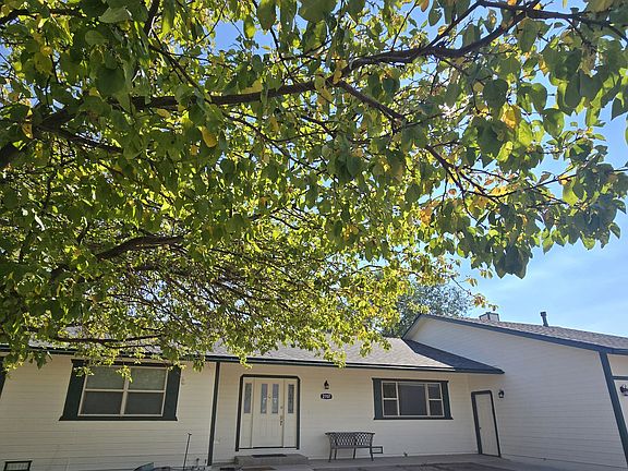 2nd image of 2707 Gordon Ave