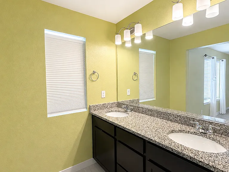 12883 E Dickenson Ave — Photo 20