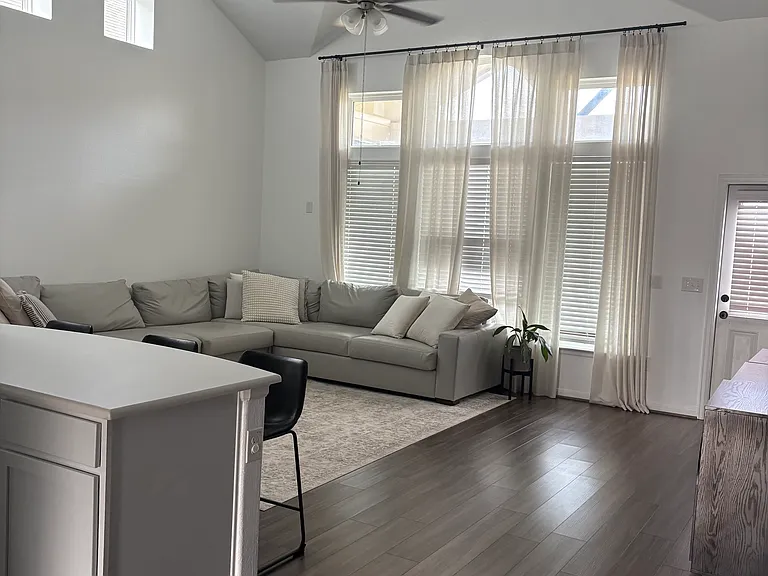 6332 Turin Ln — Photo 6