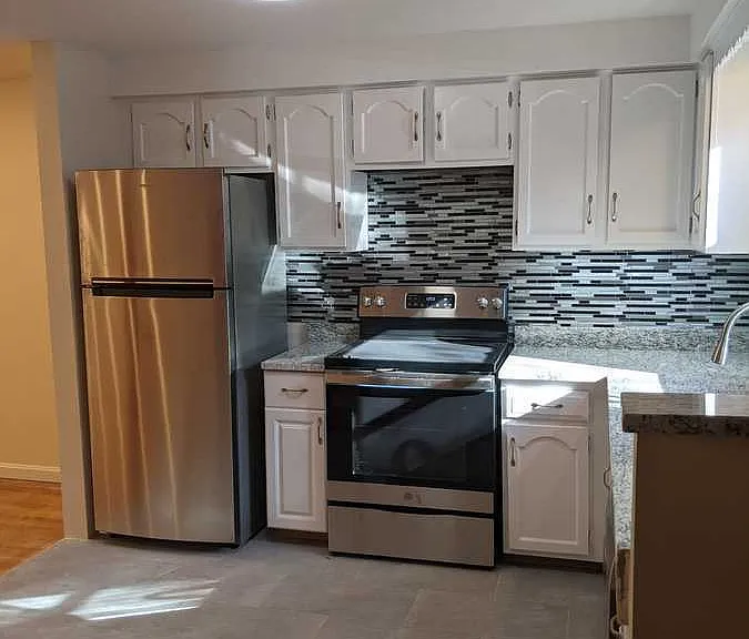 28 Otis St #28F — Photo 23