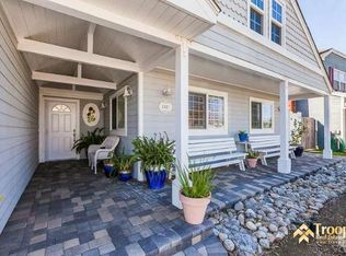 1521 Rivas Ln, Oxnard, CA 93035