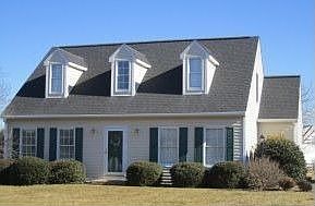 1st image of 25 Hampshire Ln