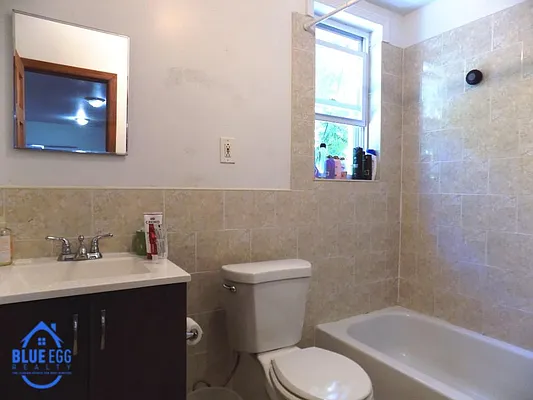 Rented by Blue Egg Realty Corp | media 17