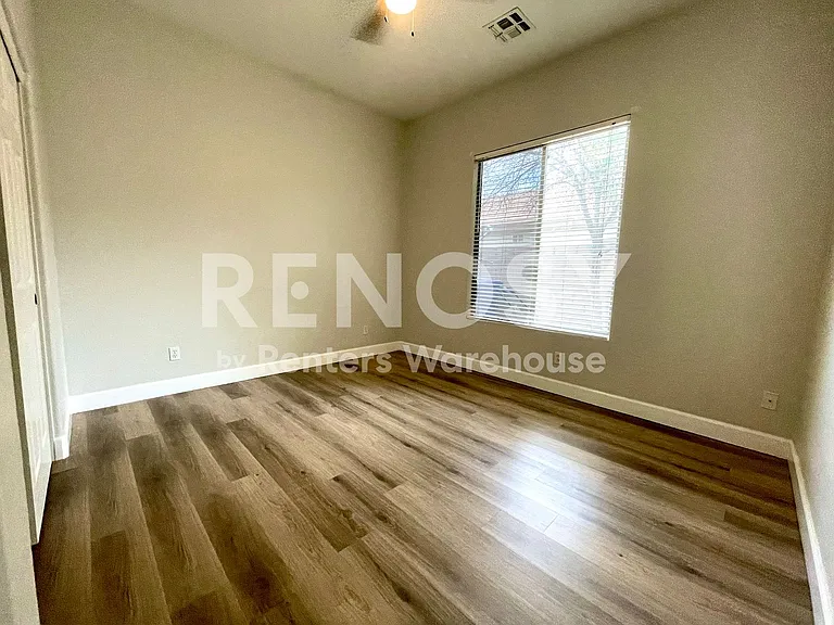 637 W Citrus Way — Photo 12