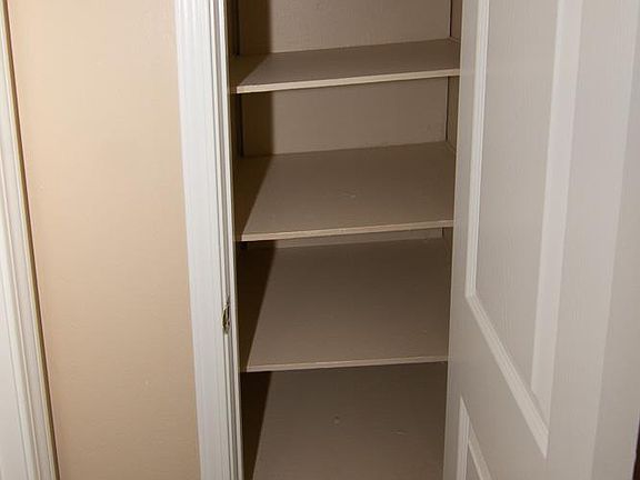 2nd image of 1259 Ayala Dr #3