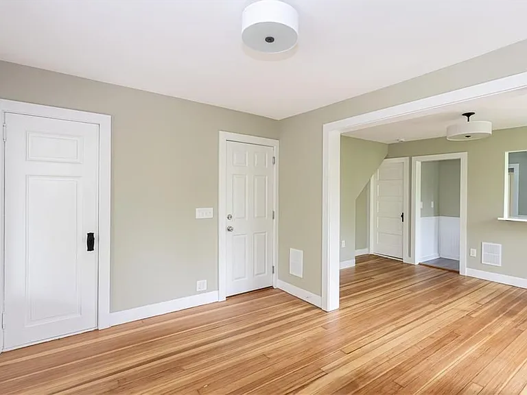 439 Broadway St #D — Photo 10
