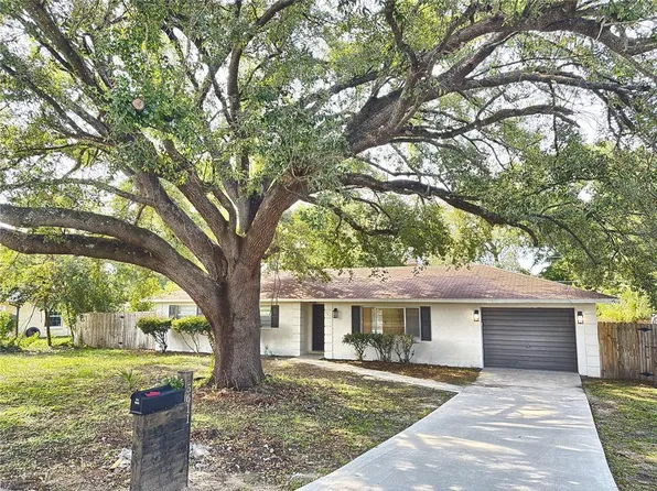 5611 NE 5th Pl, Ocala, FL 34470