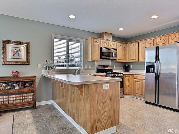 5th image of 7304 34th Ave NE