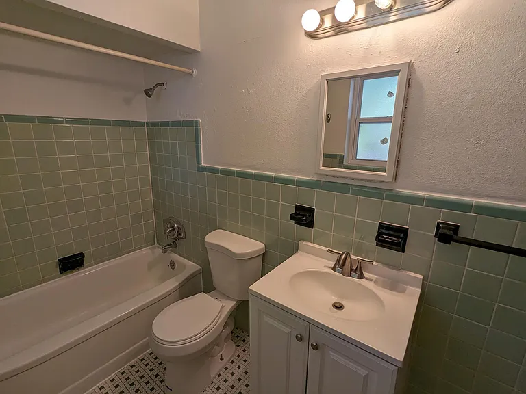 6200 Nagel Ave — Photo 6