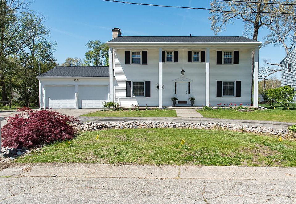 1st image of 7724 Hampton Oaks Dr