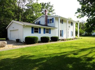 348 E Dustman Rd, Bluffton, IN 46714