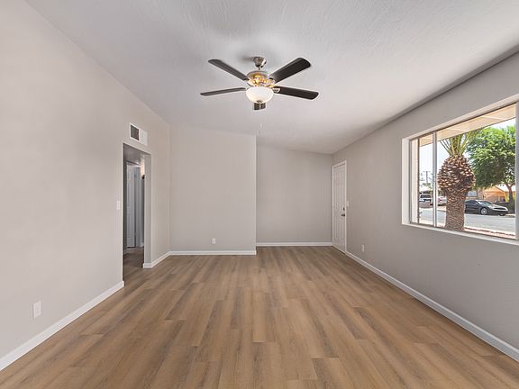 2nd image of 2206 E Baywood Ave