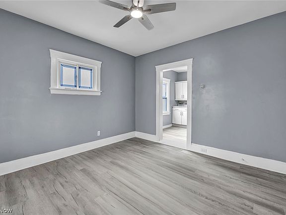5th image of 701 E 157th St
