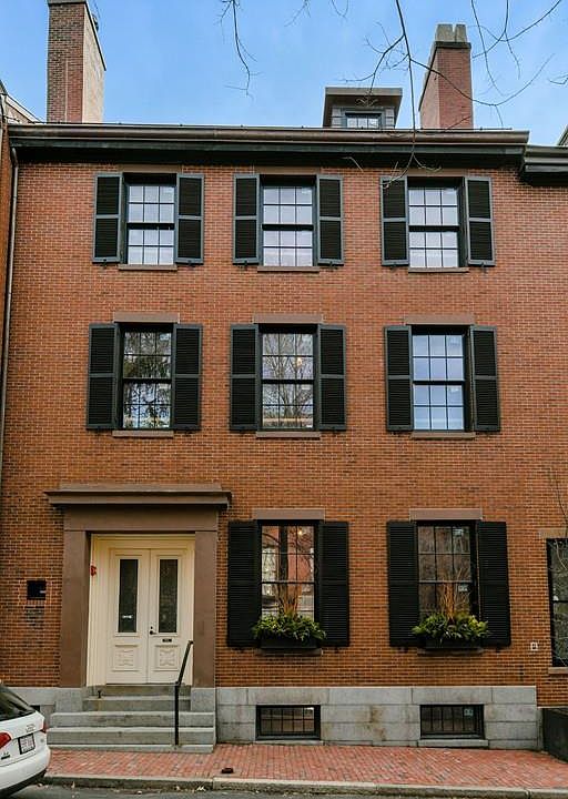 2nd image of 7 Mount Vernon Pl
