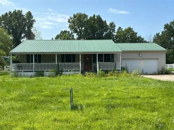 6114 Taylor Pike, Blanchester, OH 45107