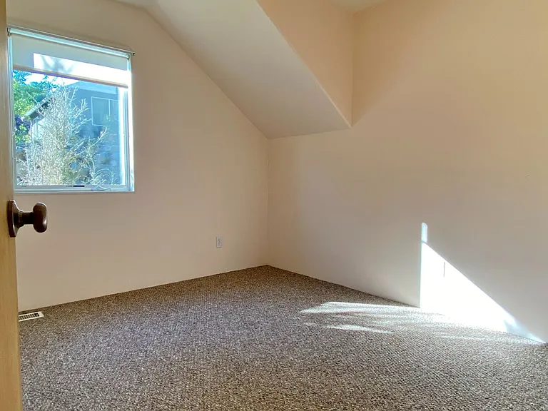 29 Annie Ln — Photo 12