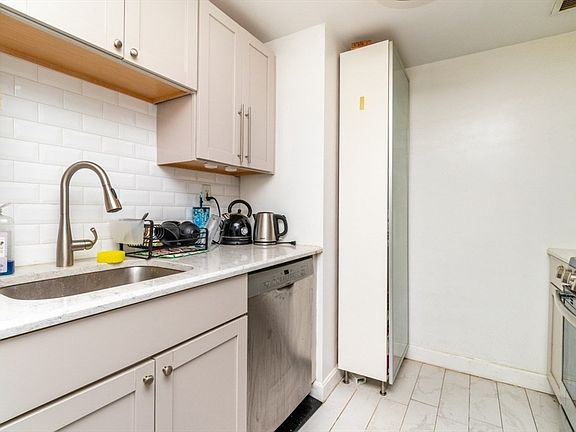 3rd image of 15 N Beacon St #516
