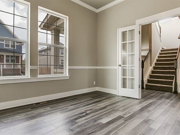 4th image of 5565 W 96th Pl