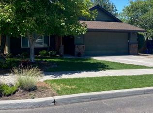 741 NE Tierra Rd, Bend, OR 97701