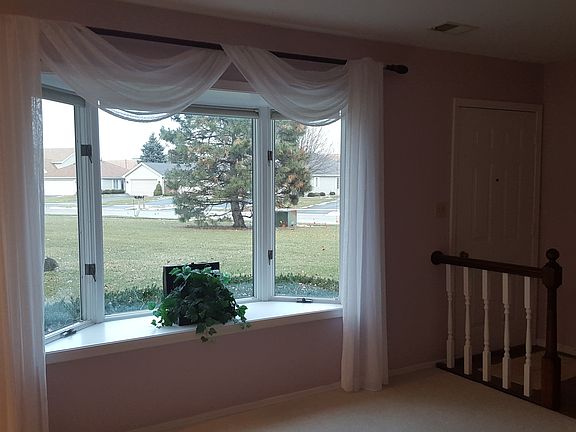 Bay Window, Living Room