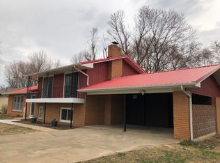 196 Sunset Dr, Lebanon, MO 65536