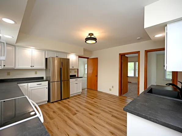 440 S Lapham St #1, Oconomowoc, WI 53066