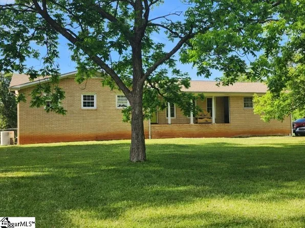 199 Ccc Camp Rd, Greer, SC 29651