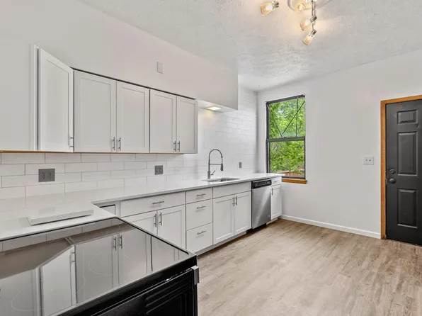 411 E Carson St, Pittsburgh, PA 15203