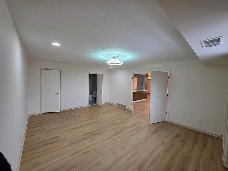 2202 Acacia Cir #612 — Photo 6
