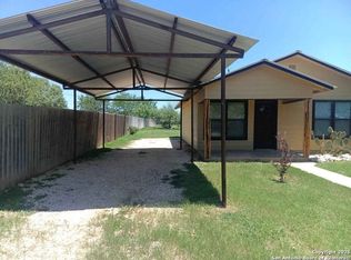 183 Couser, Charlotte, TX 78011