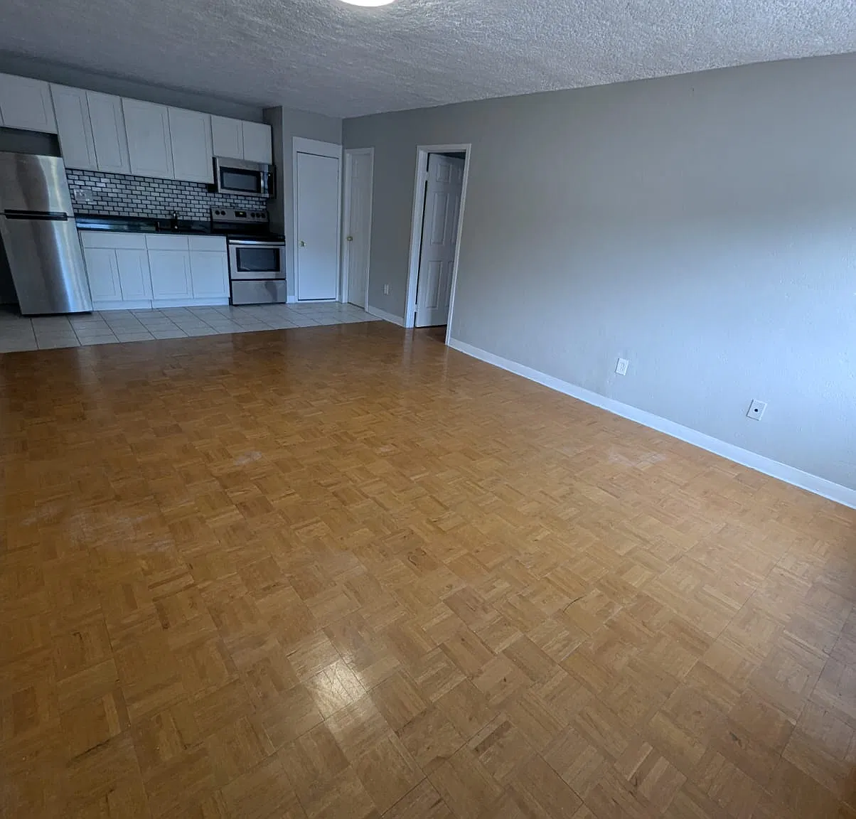 1 bed, $1,425 — Photo 2