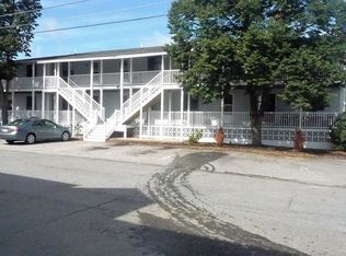1 Hotel Pl APT 10, Pepperell, MA 01463