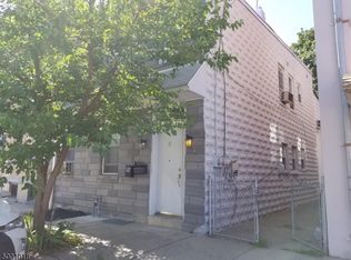 5 Farnham Ave, Garfield, NJ 07026