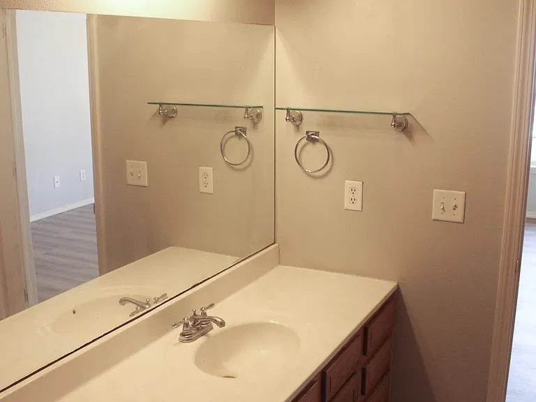 4111 SW Shadowrock Pl #2 — Photo 12