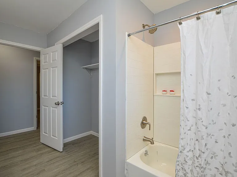 5385 Macy Grove Rd — Photo 16