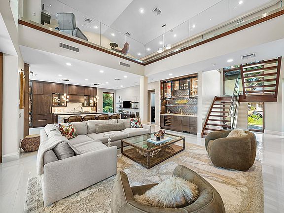 4th image of 18163 SE Ridgeview Drive