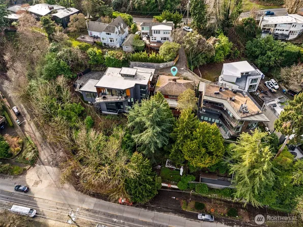 2409 Boyer Avenue E, Seattle, WA 98112