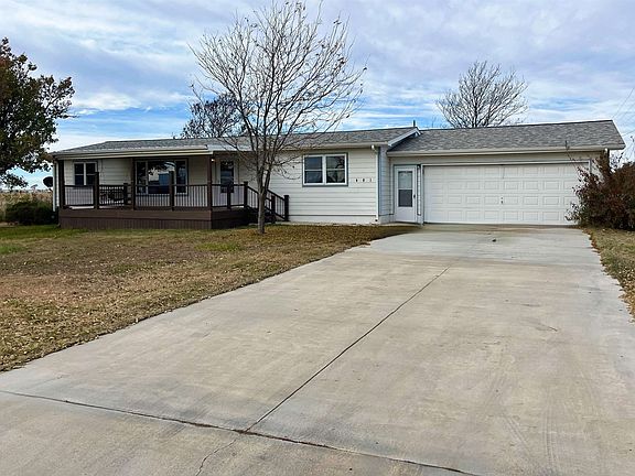 2nd image of 801 Castle Rock St