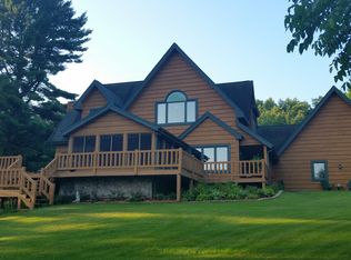 S3208 Buckhorn Rd, Reedsburg, WI 53959