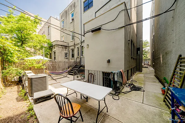 Rented by Douglas Elliman | media 9