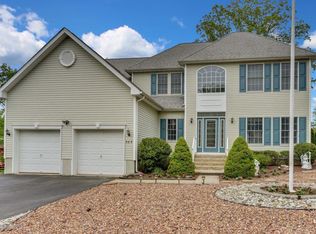 365 Evergreen Dr, Brick, NJ