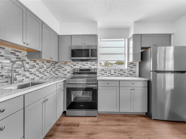 3750 SW 59th Ave #3, Davie, FL 33314