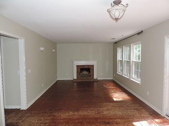 4th image of 13604 Toka Ct