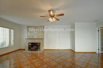 3rd image of 1239 N Formosa Ave