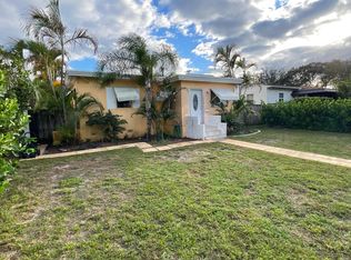 2538 Wilson St, Hollywood, FL 33020
