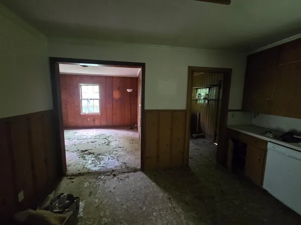 596 Marcus St, Timpson, TX 75975